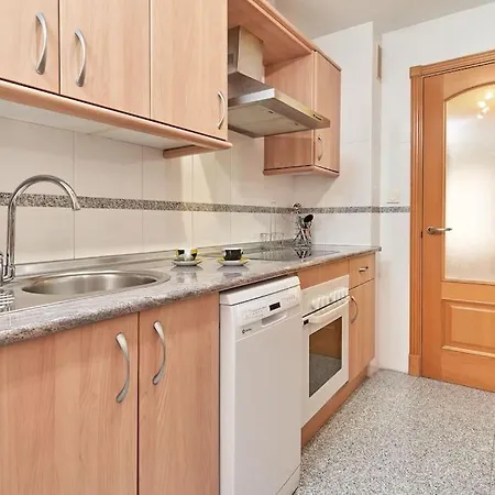 2 Bedroom Modern Apartment, Apartment *